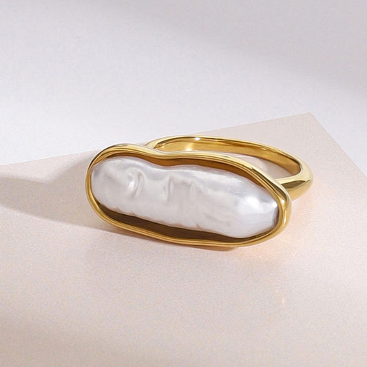 Virginie pearl ring